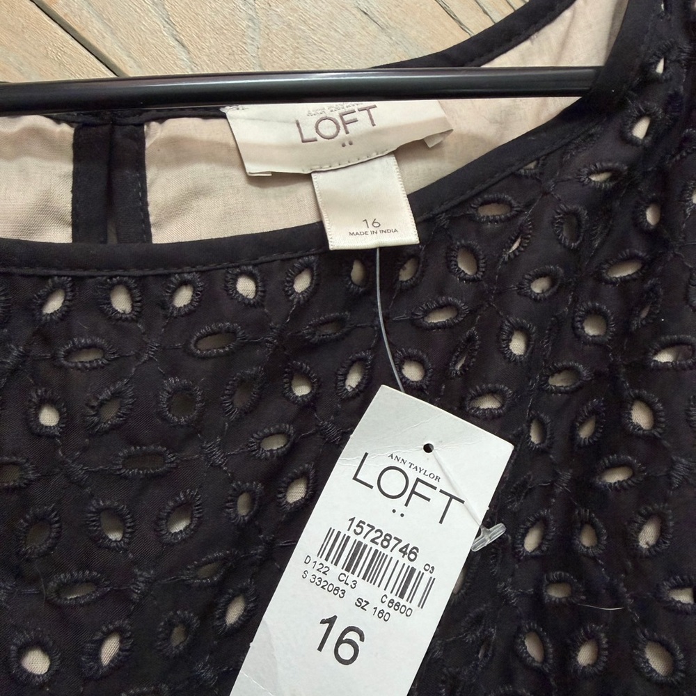 LOFT Black Sleeveless Eyelet Mini Dress - Picture 4 of 6
